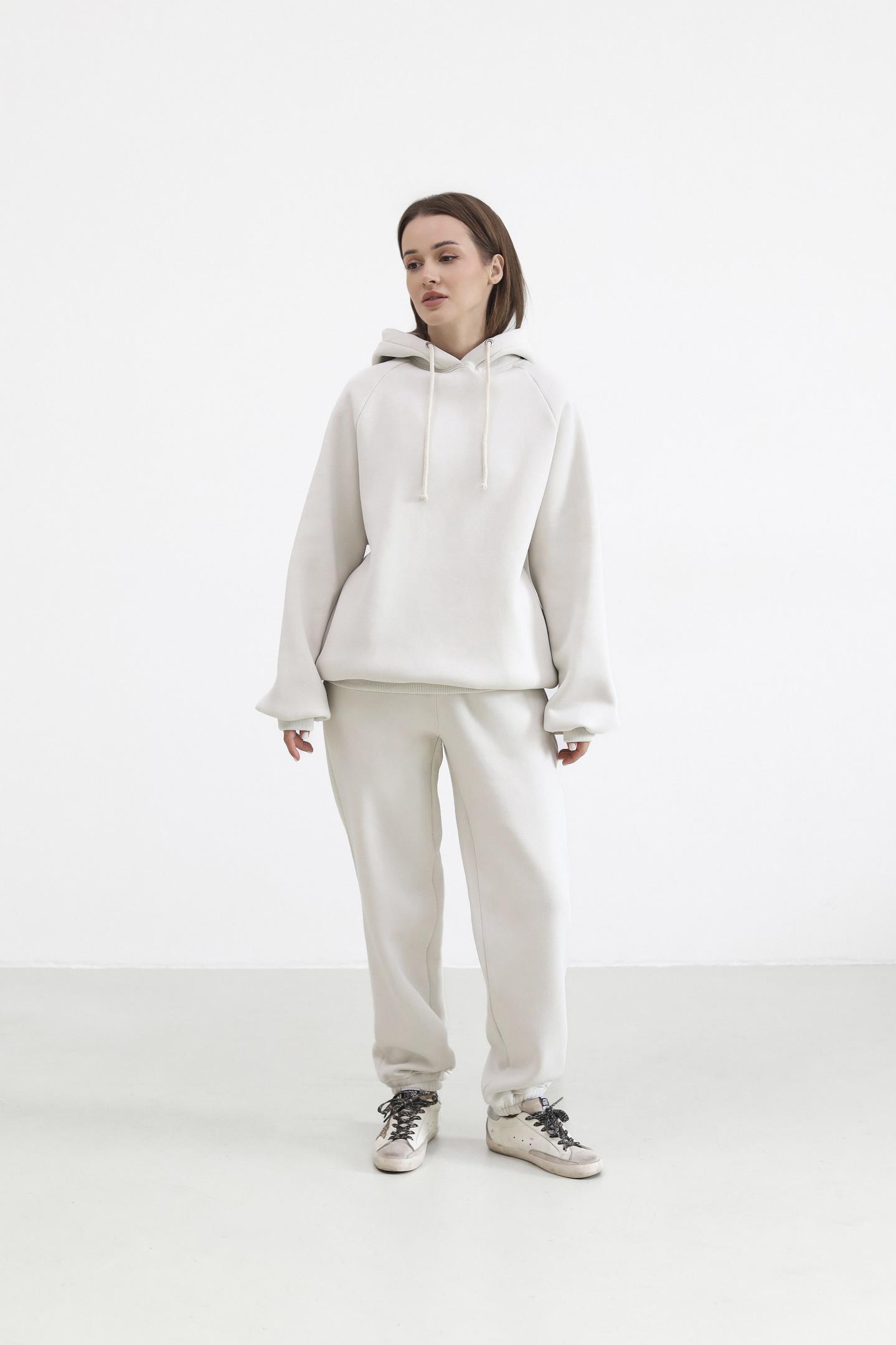 Теплий жіночий костюм з худі та джогерами Молоко