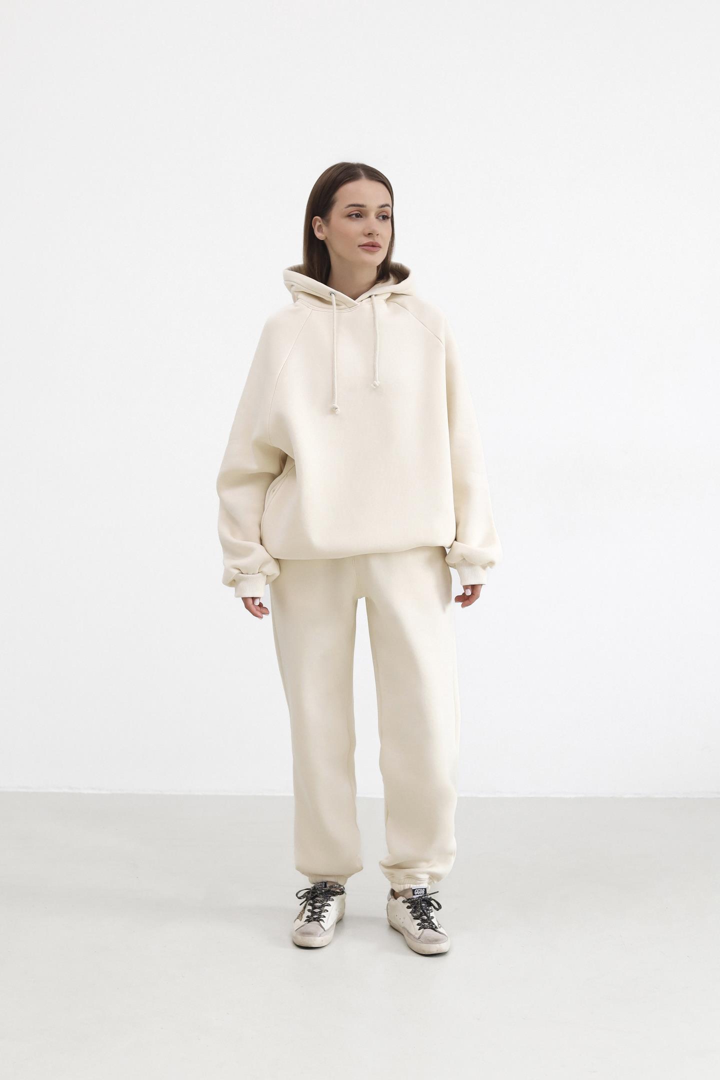 Теплий жіночий костюм з худі та джогерами Молоко (2)