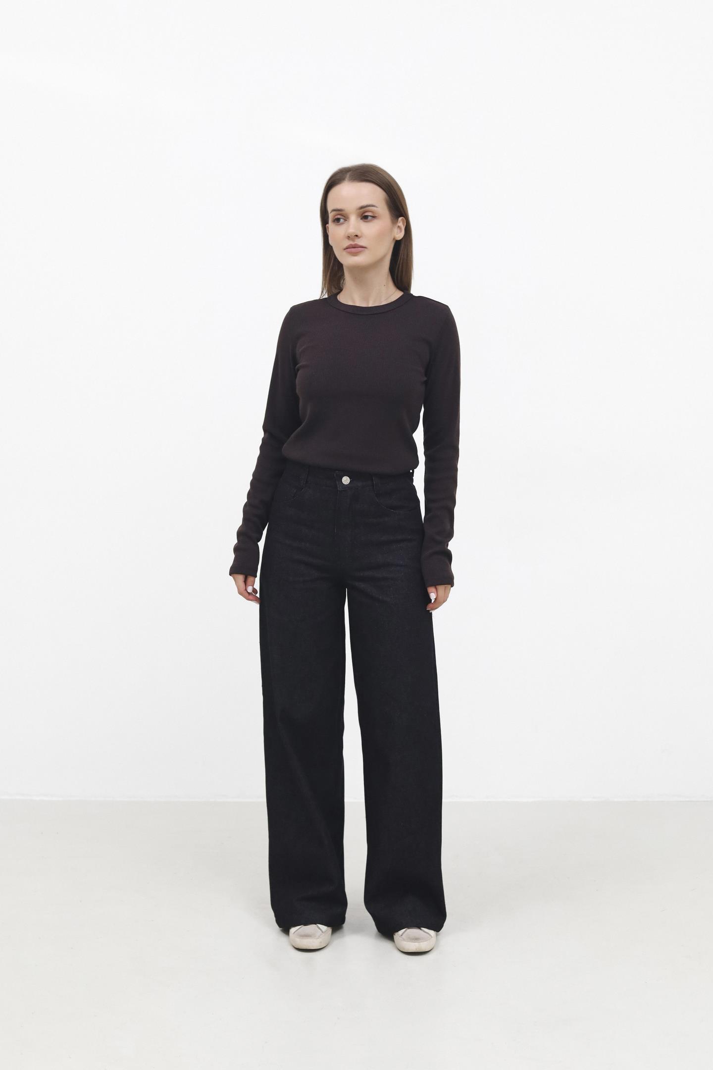 Стильний базовий лонгслів Шоколад