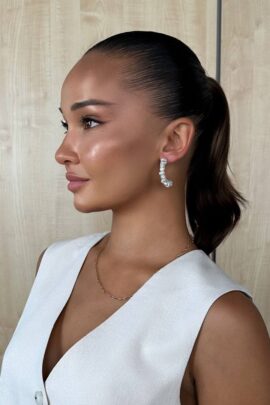 Сережки-креоли з барочними перлами Білий