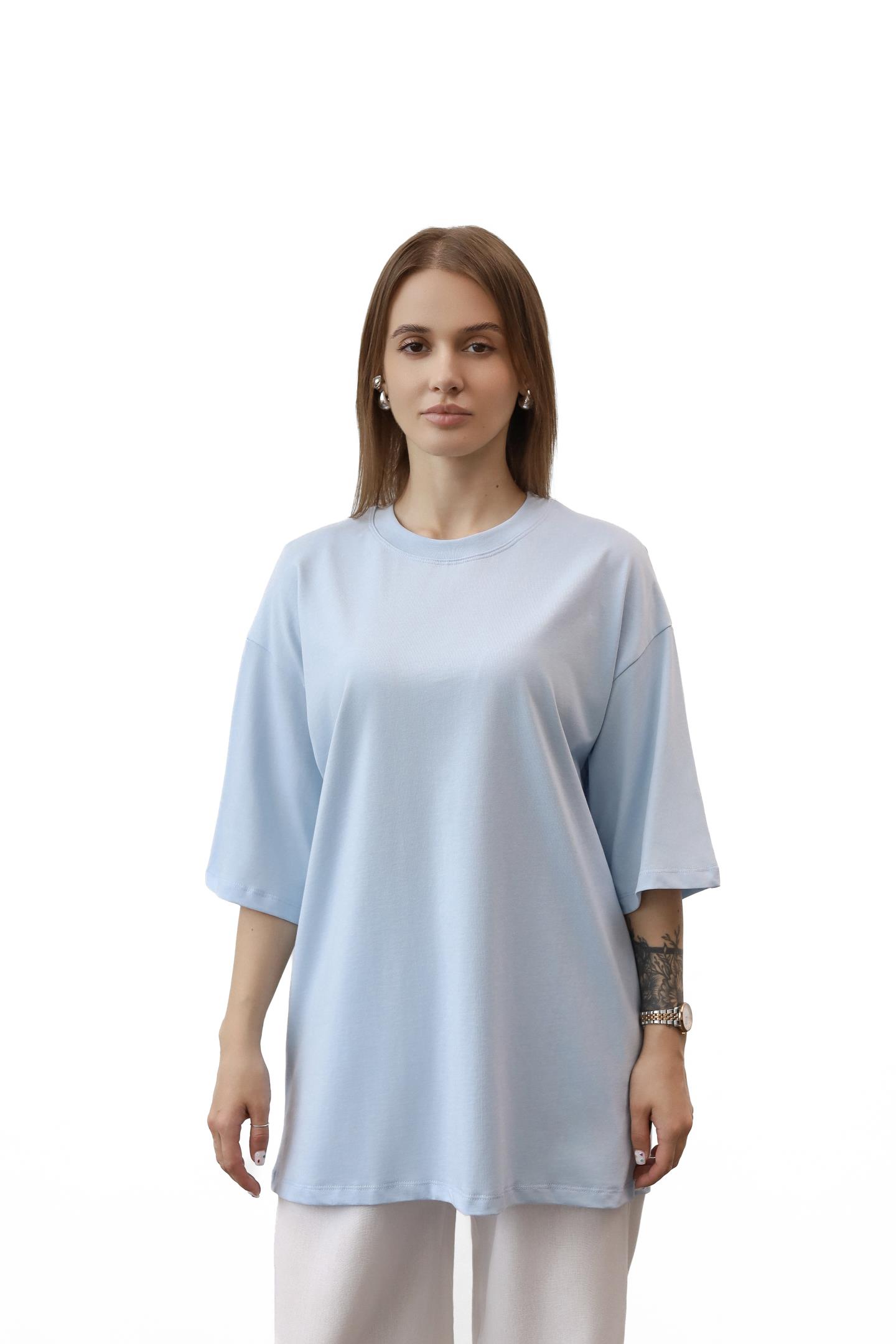 Базова футболка oversize Блакитний